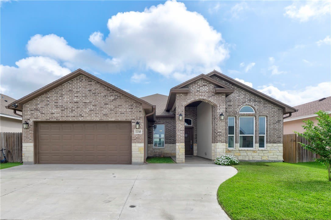 7730 Sophia Drive – photo 2