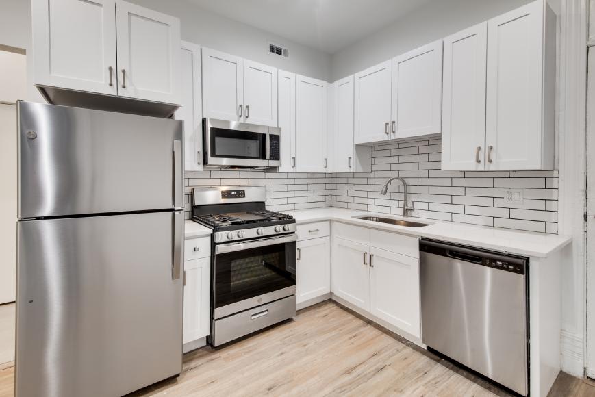 2026 N Damen – photo 5
