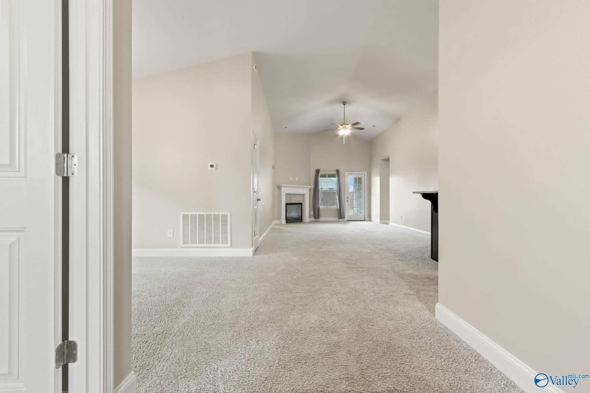 122 Ardsley Drive – photo 2