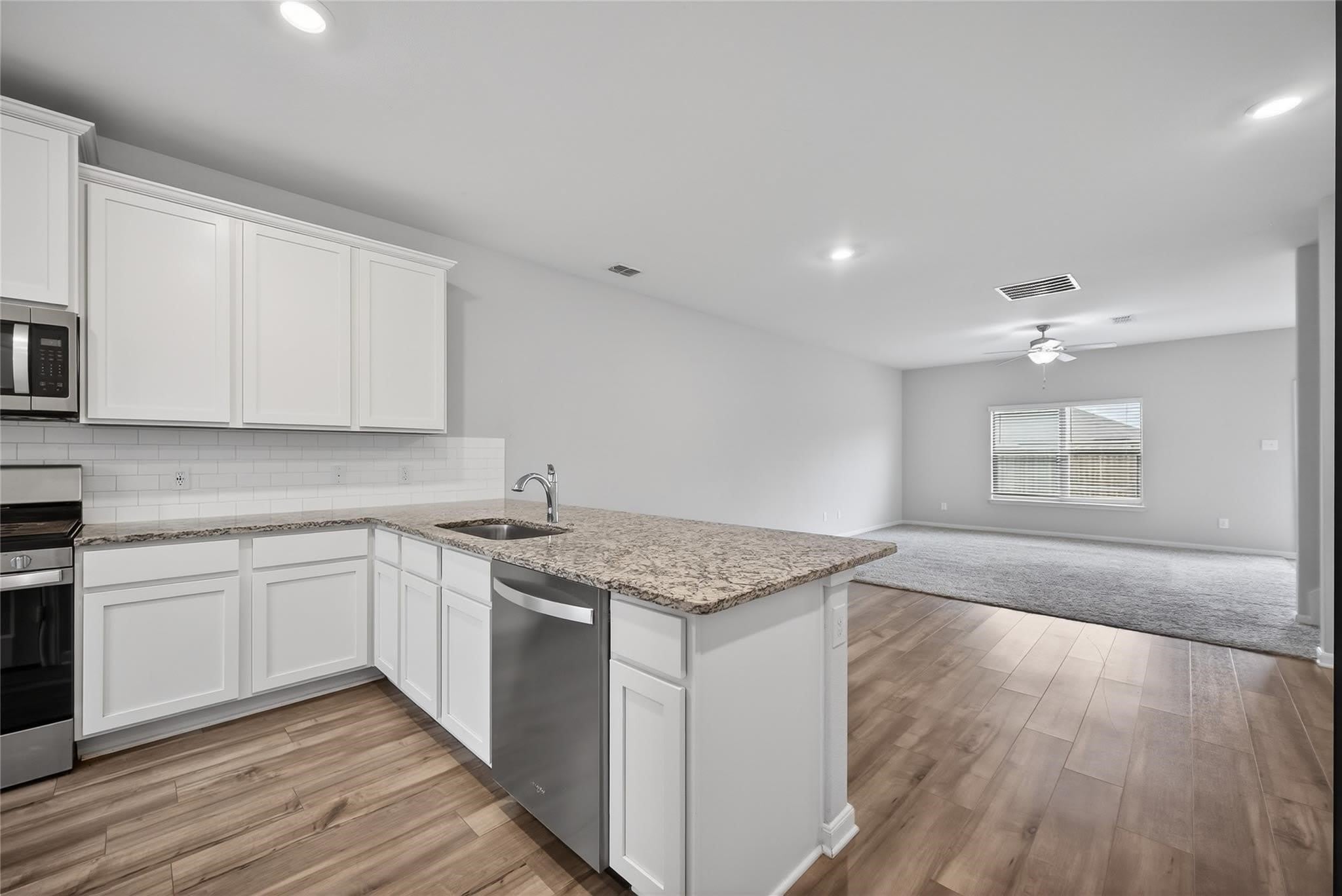 2105 Rougle Court – photo 5