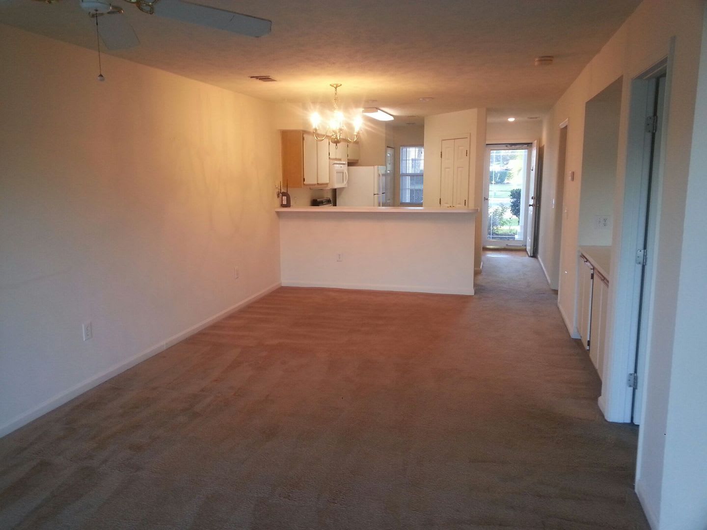 1St Floor 1 Bedroom Condo In Waterway Village – photo 2
