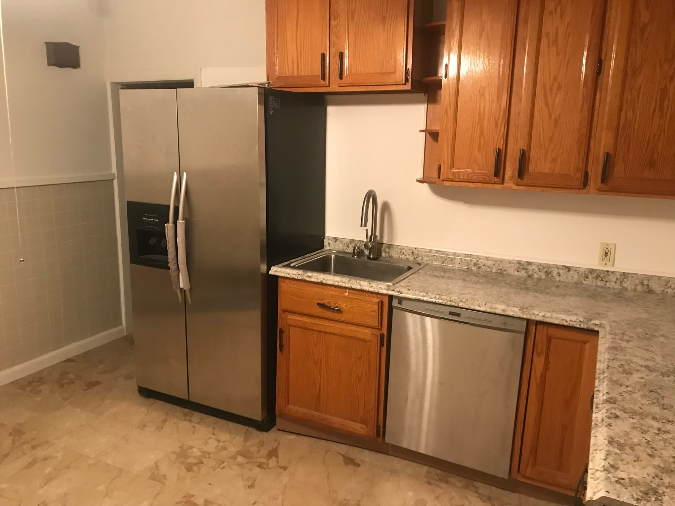4 Maple Avenue – photo 1