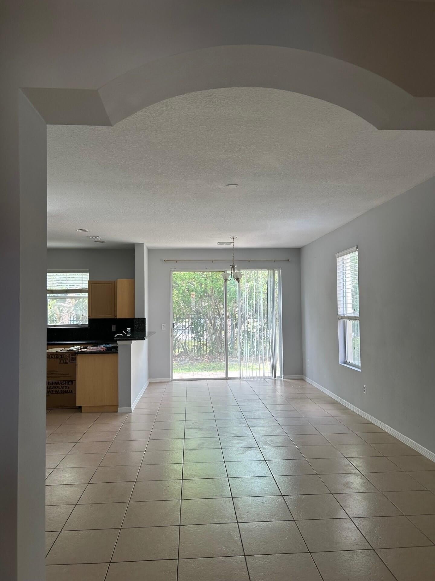 1412 SEMINOLE PALMS Drive – photo 3