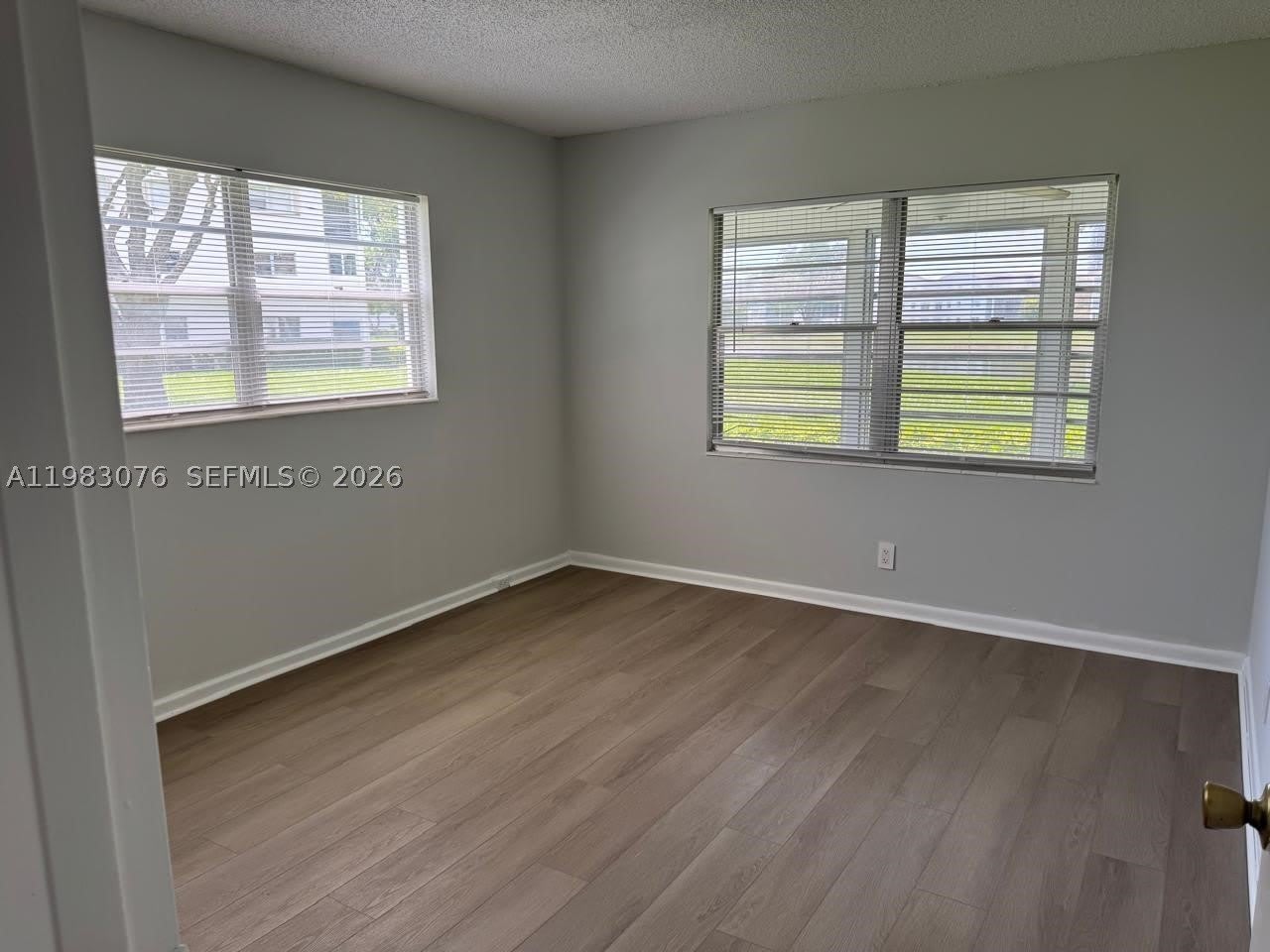 257 Fanshaw G – photo 1