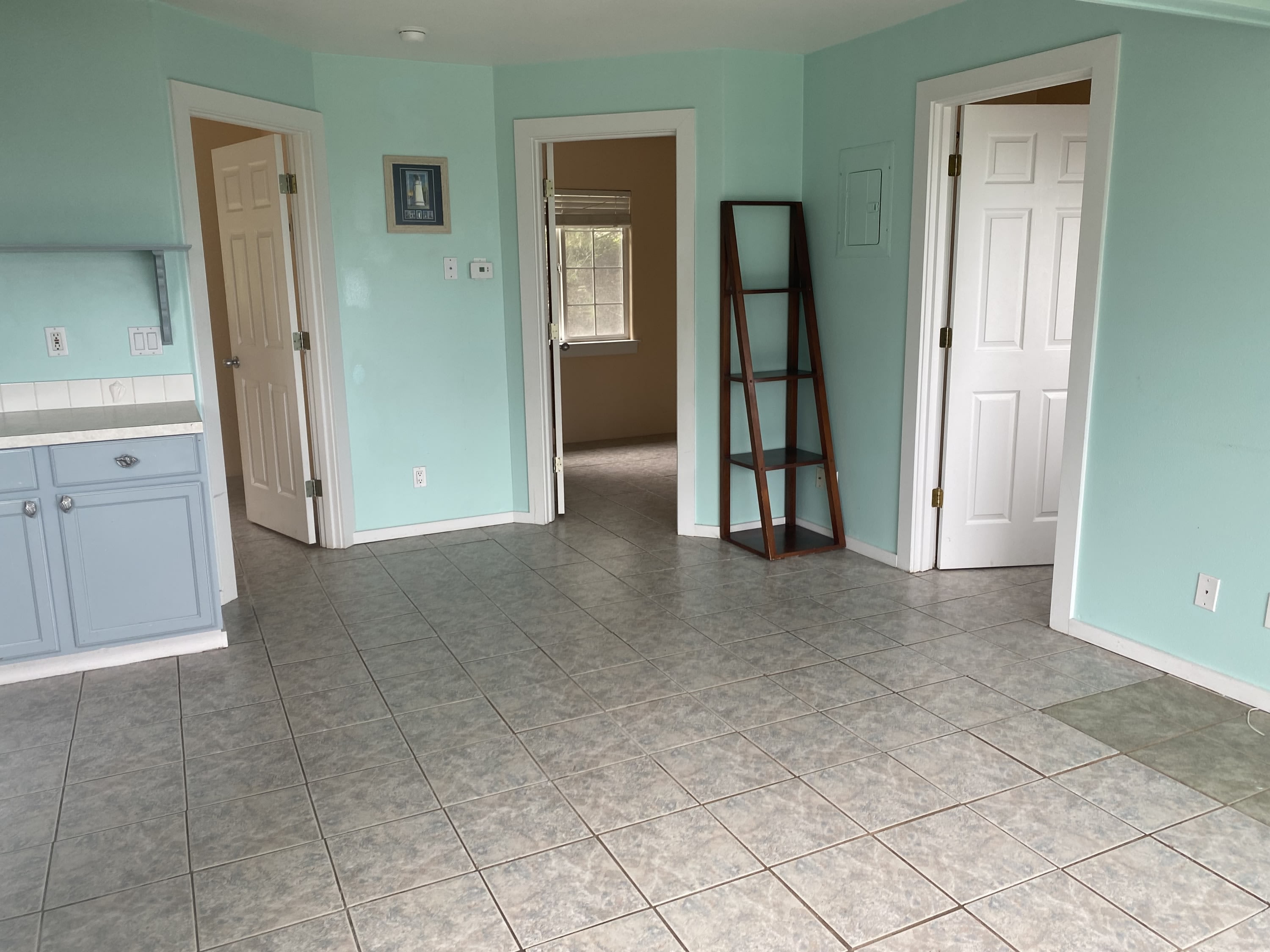 5330 Neptune Lane – photo 4