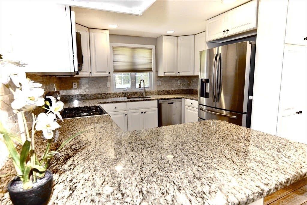 172 Edgehill Road – photo 5
