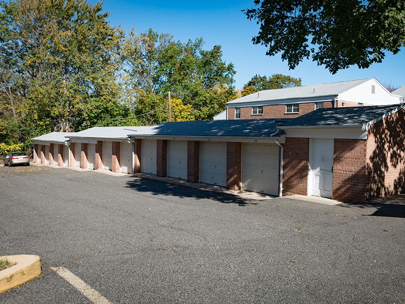 Summit Manor Apartments – photo 4