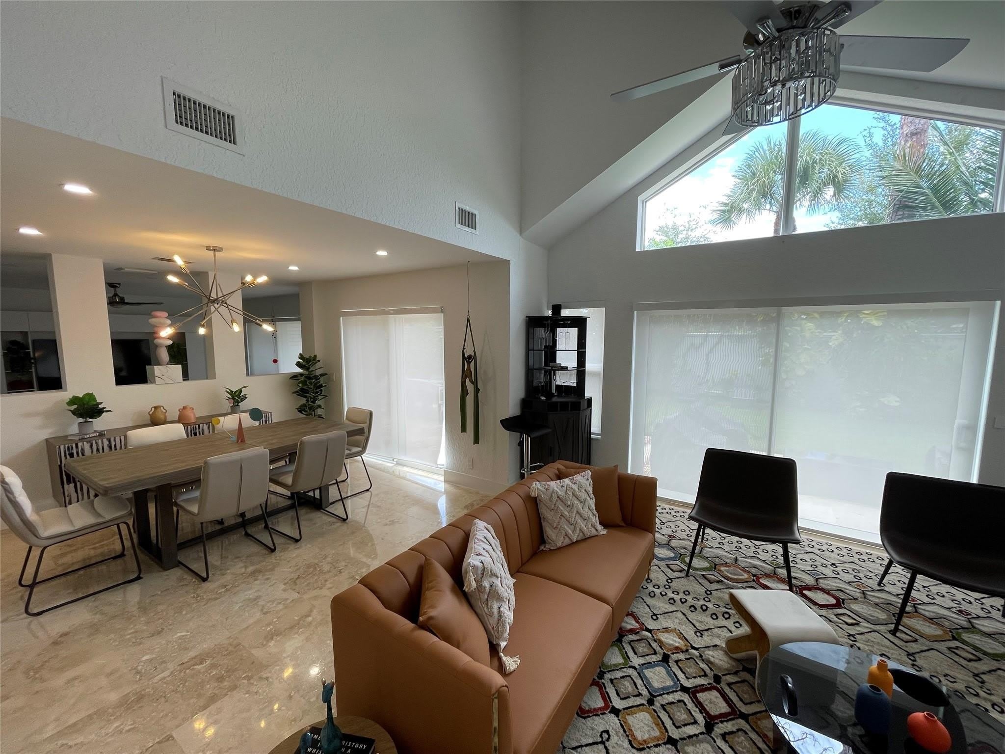 2044 Nw 52Nd Street – photo 4