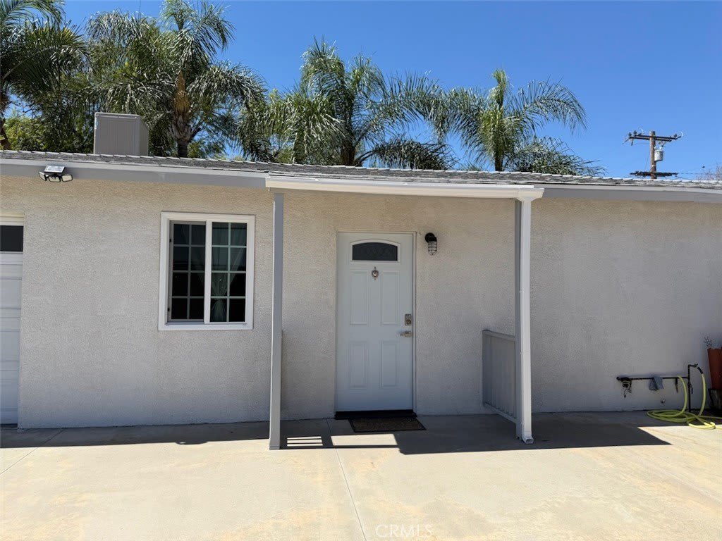 18421 E Cypress – photo 2