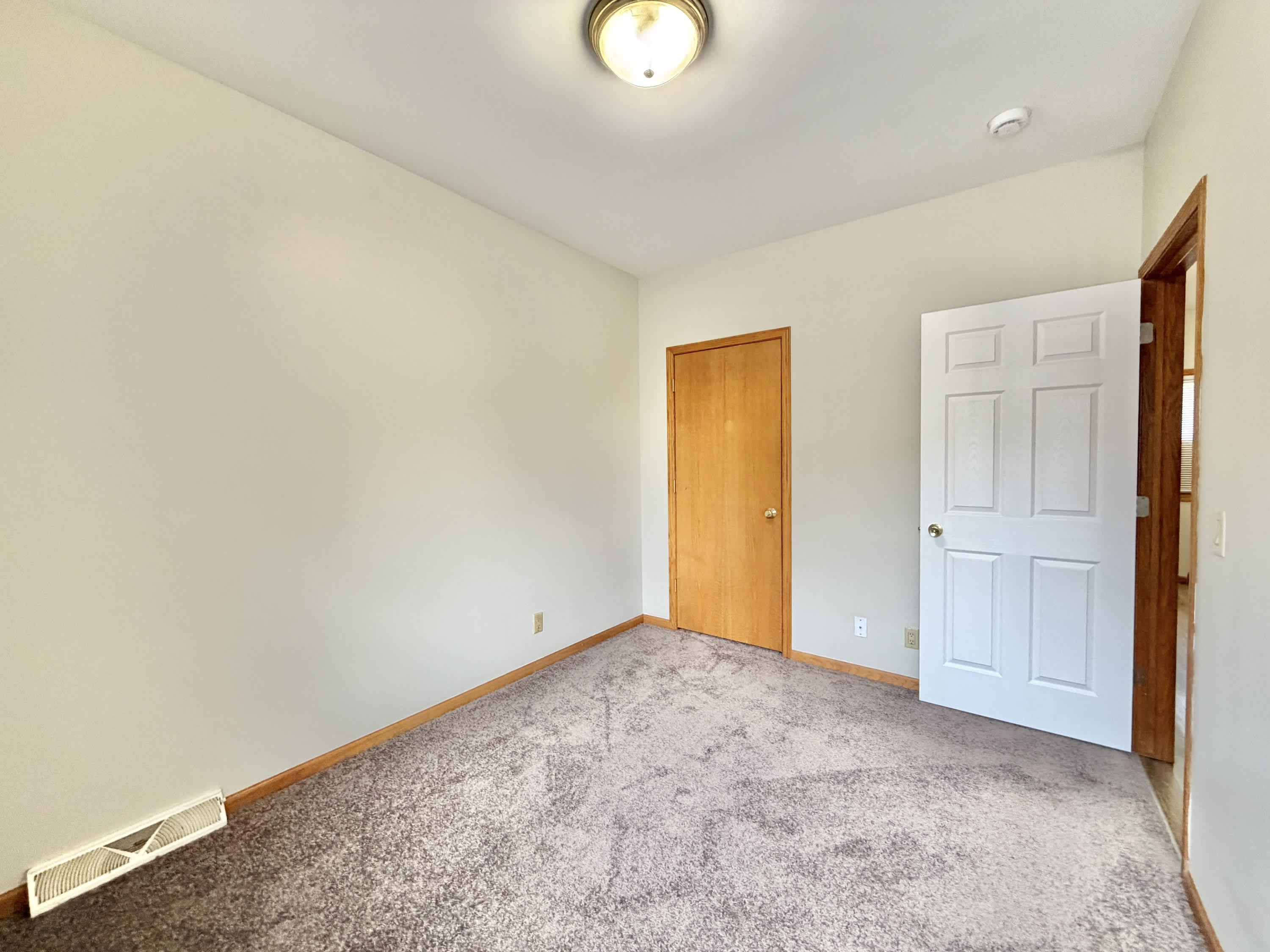 15 Elliott Street – photo 5