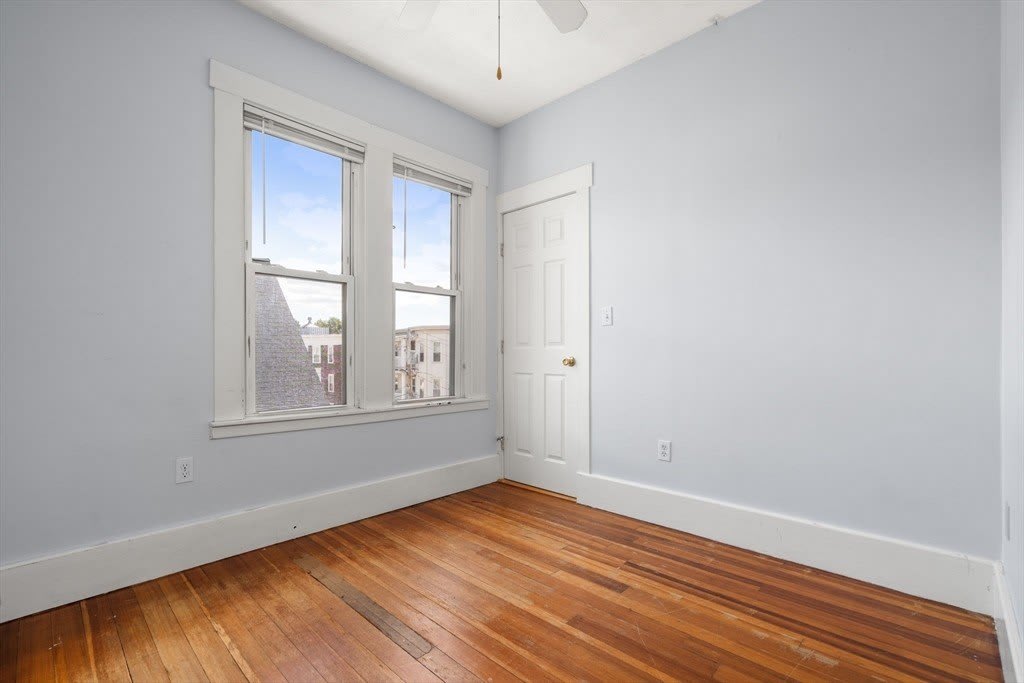 93 Easton Street – photo 4