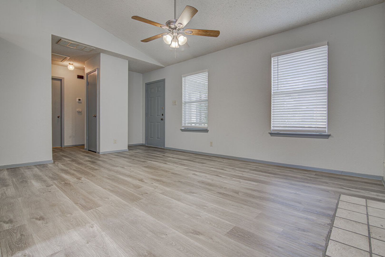 9624 Sugar Hill Dr – photo 4