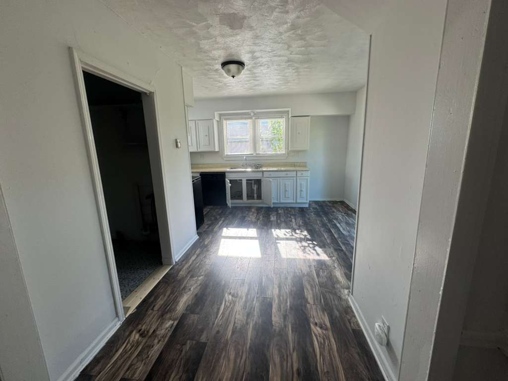 131 West Lordeman Street – photo 4