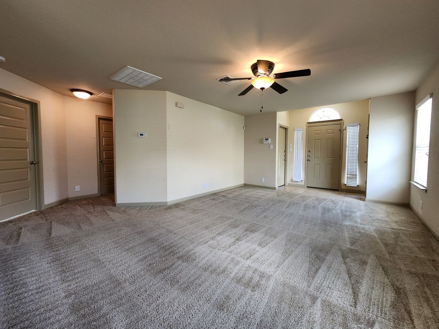 3 Bedroom In Avery Park Fridge Washer Dryer Included Covered Patio Fenced In Yard Cisd – photo 5