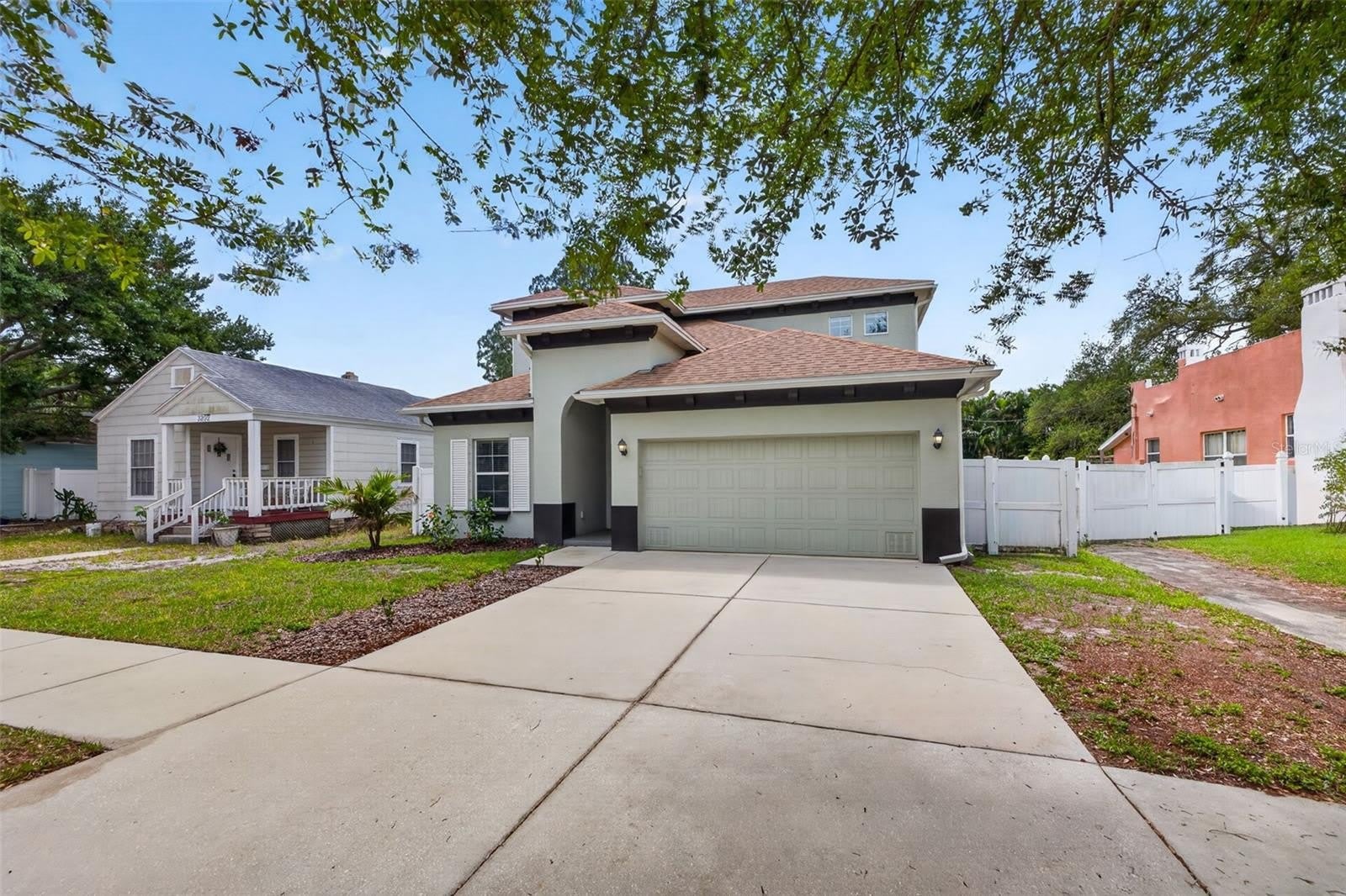 3204 W MARLIN Avenue – photo 1