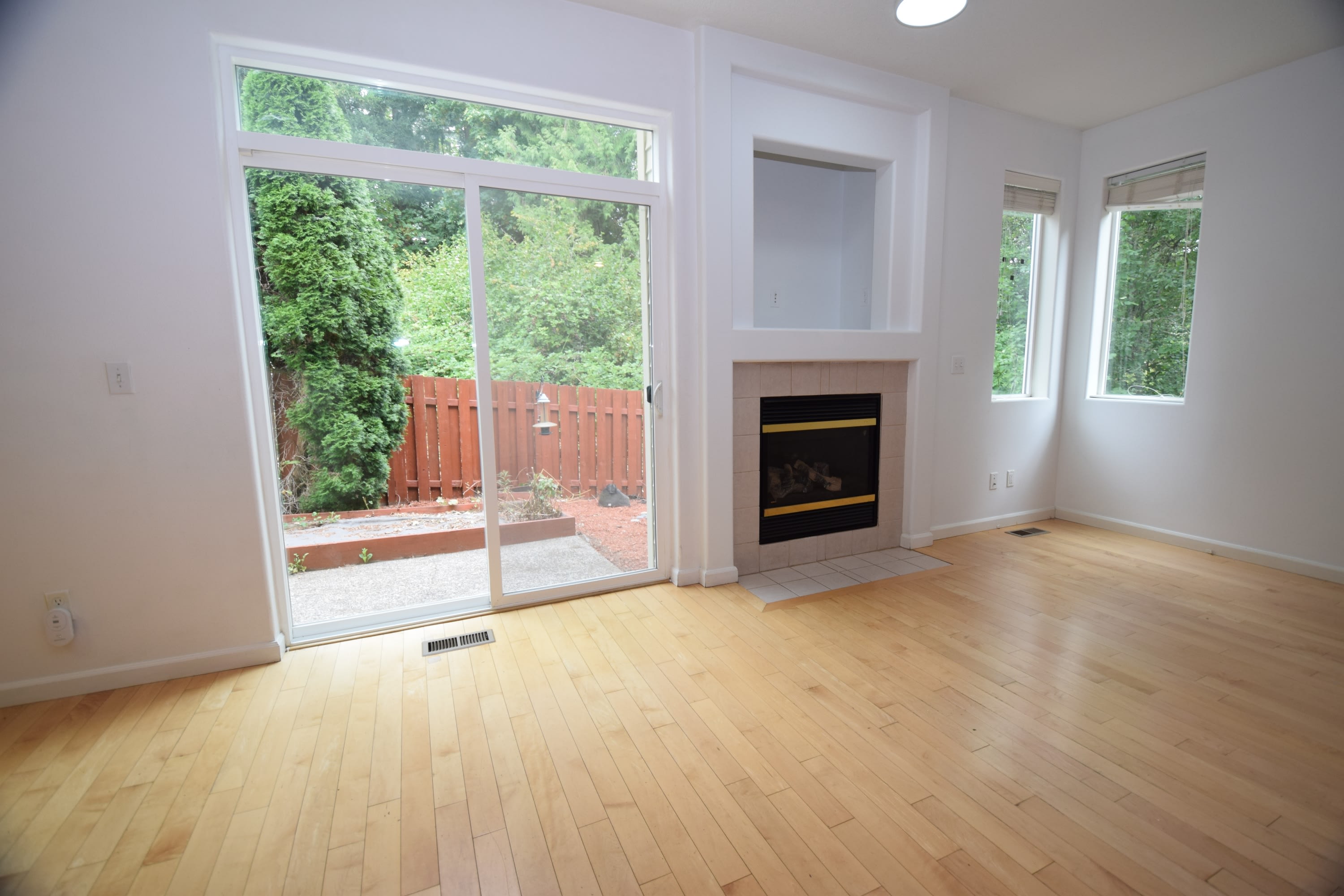 432 Northeast 57th Avenue – photo 3
