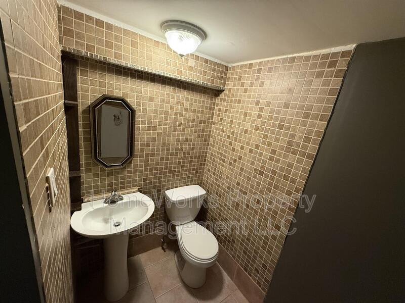 554 West Ct – photo 5