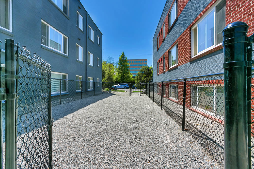 880 &amp; 890 Dexter – photo 4