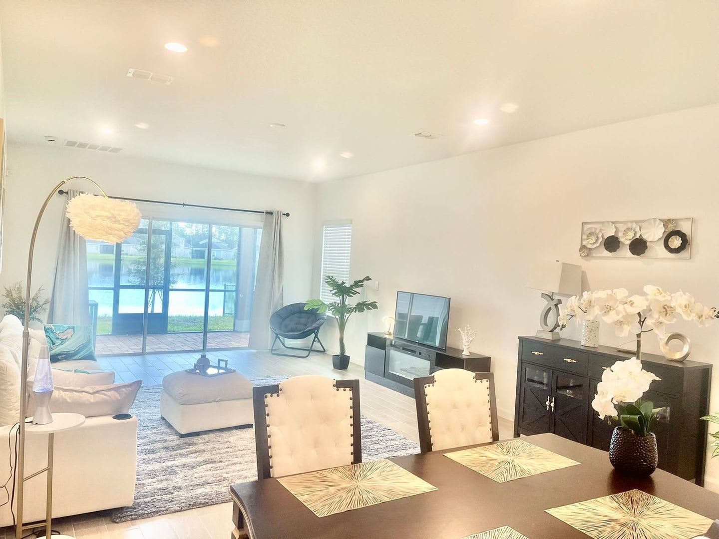 Eco Luxury Lakeview House Furnished Or Unfurnished With Ea Tesla Charging – photo 2