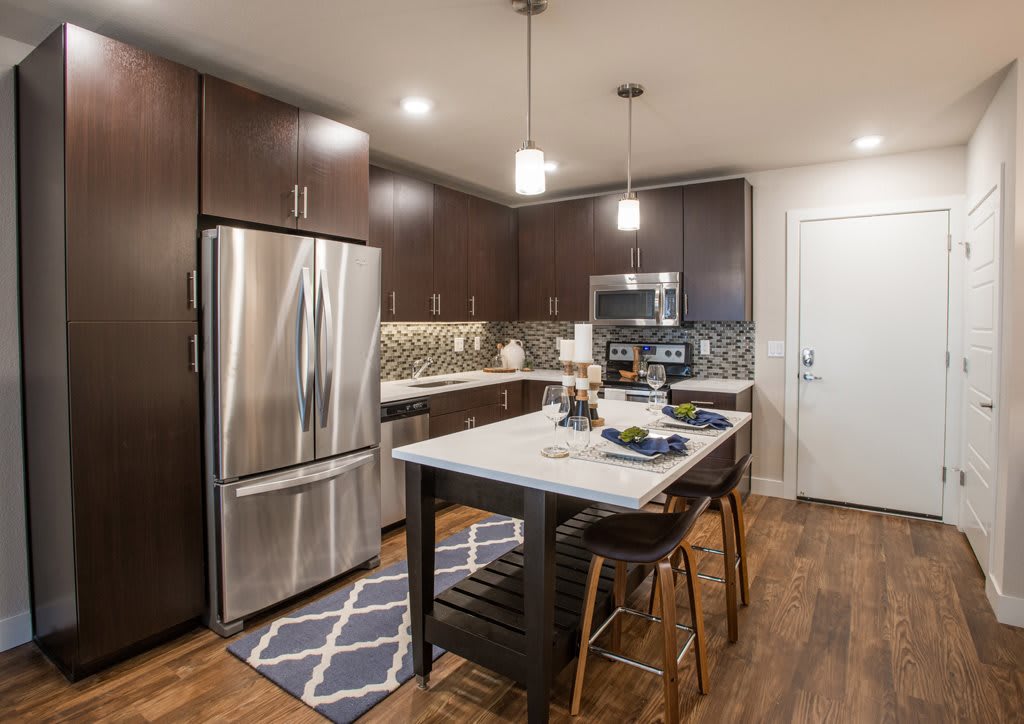 Union West – photo 1