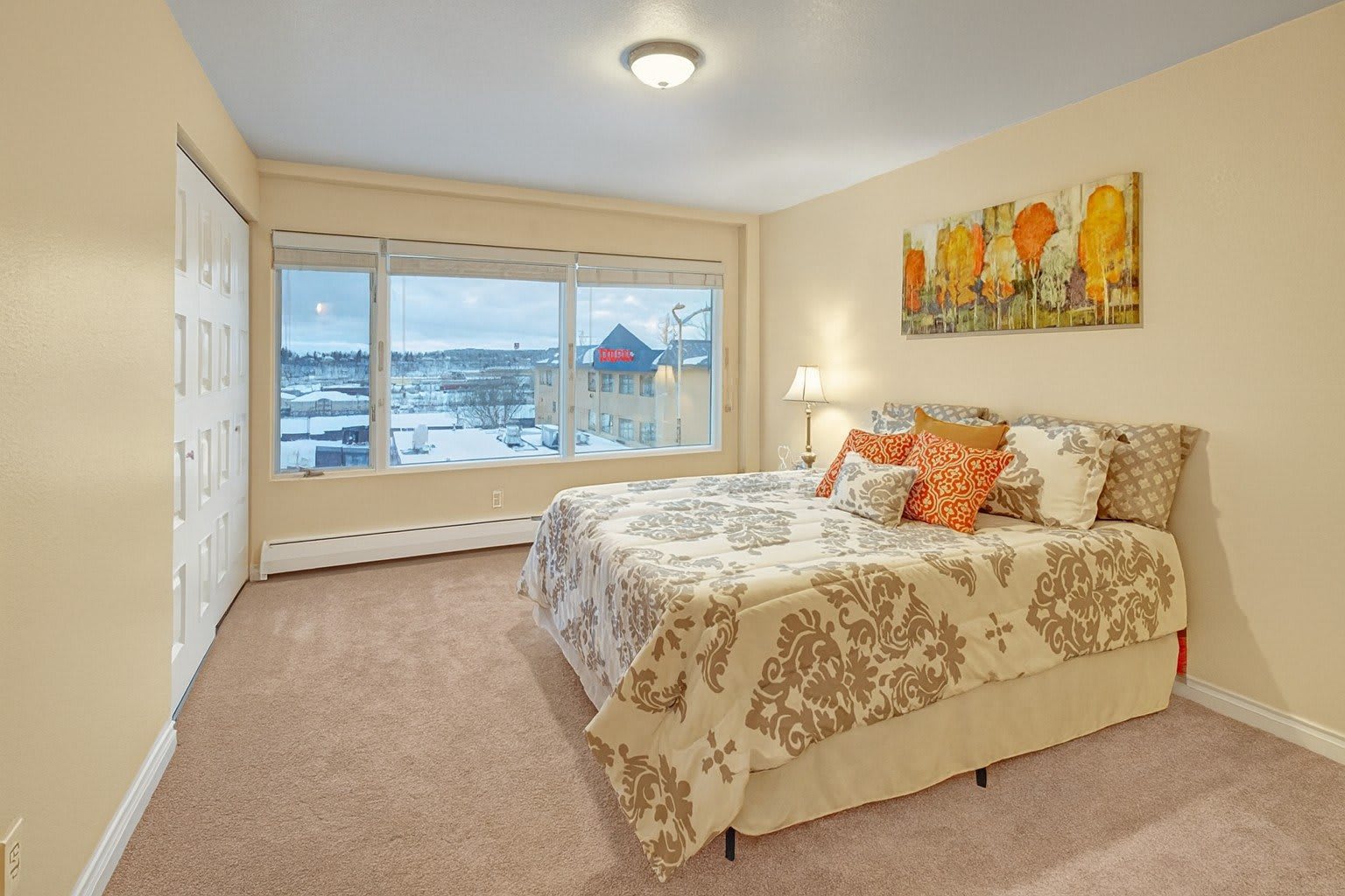 1006 Northpointe Bluff Dr – photo 5