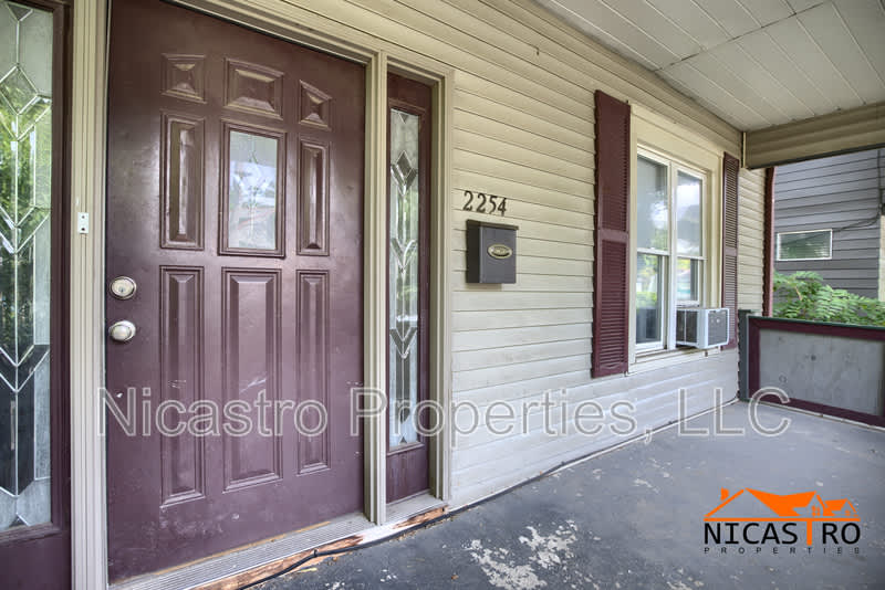 2254 Indianola Avenue – photo 3
