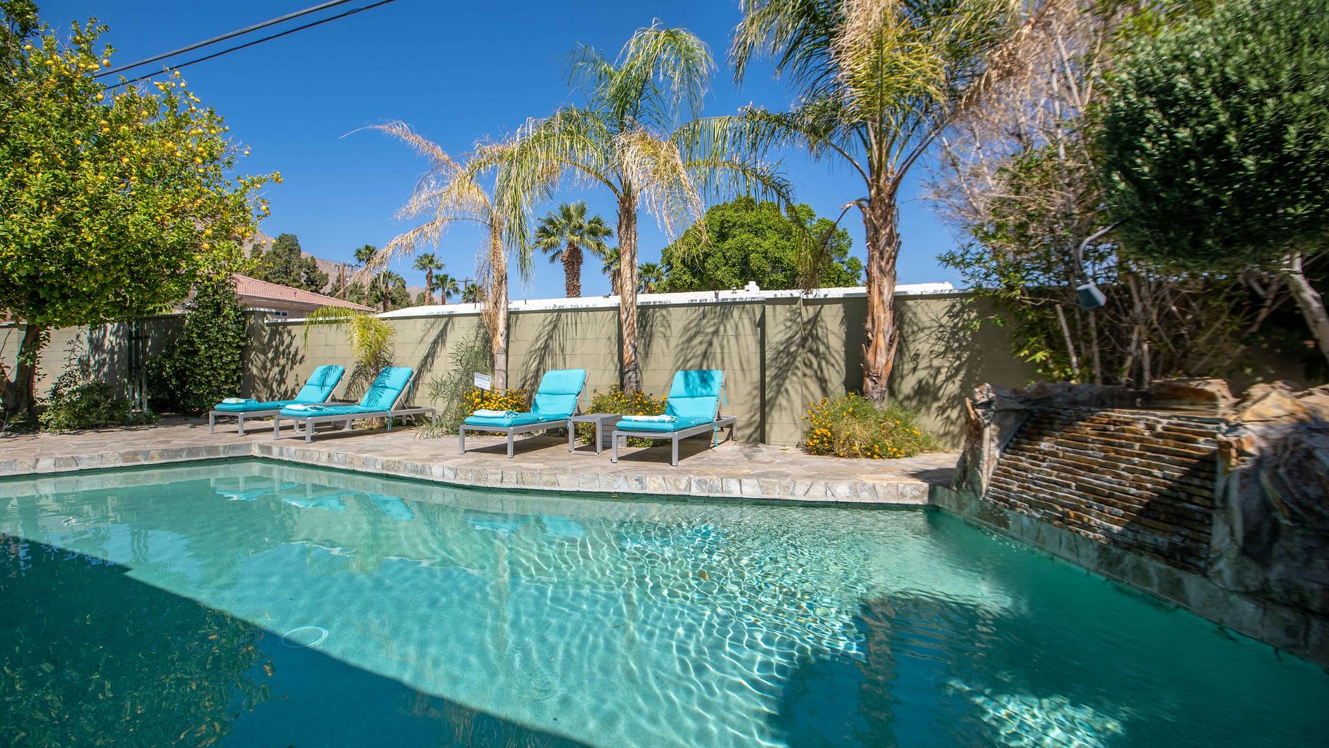 Racquet Club West, FURNISHED, Seasonal OR Long Term – photo 2