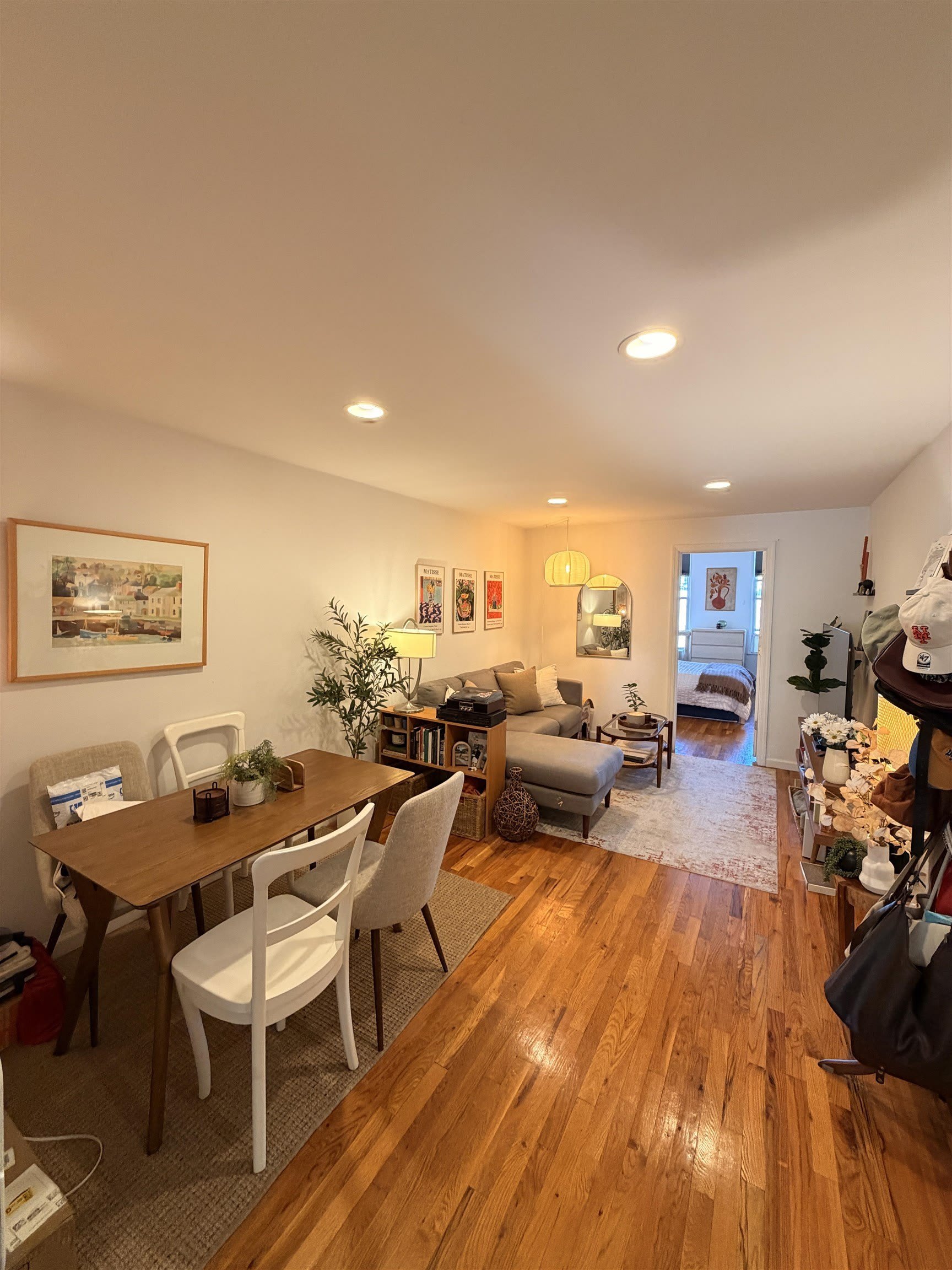 1038 WILLOW AVE – photo 2