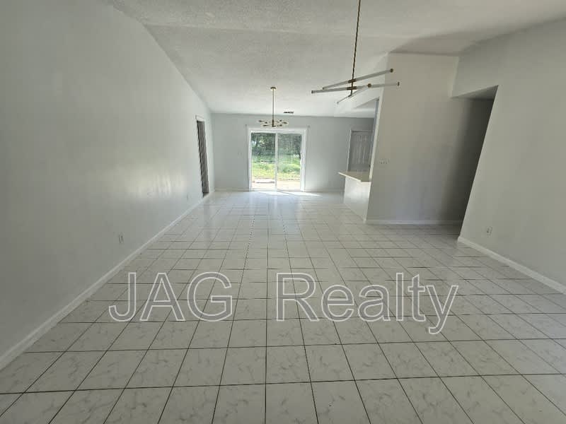 2601 Briar Trail Court – photo 2