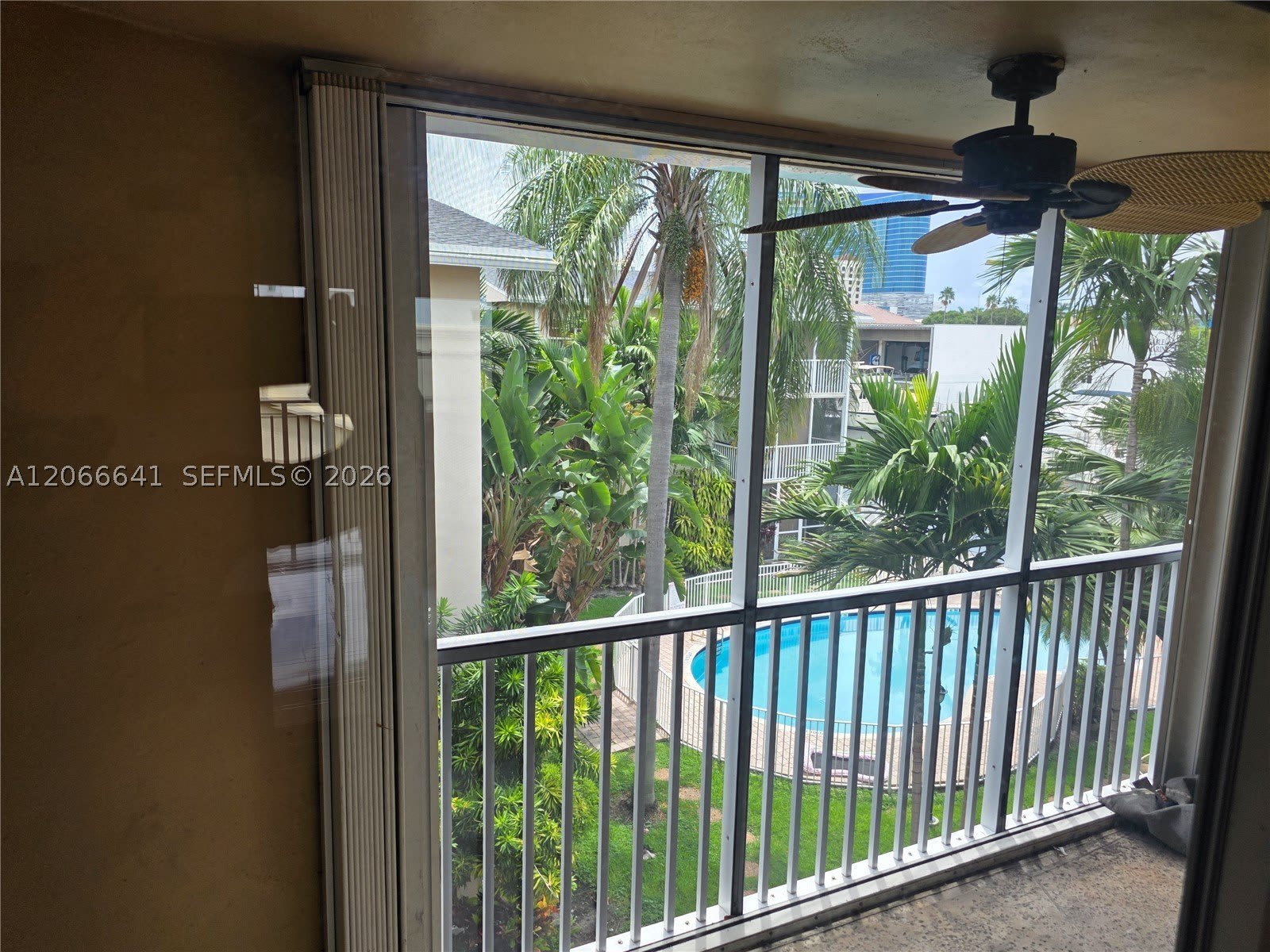 1500 SE 15th St – photo 4