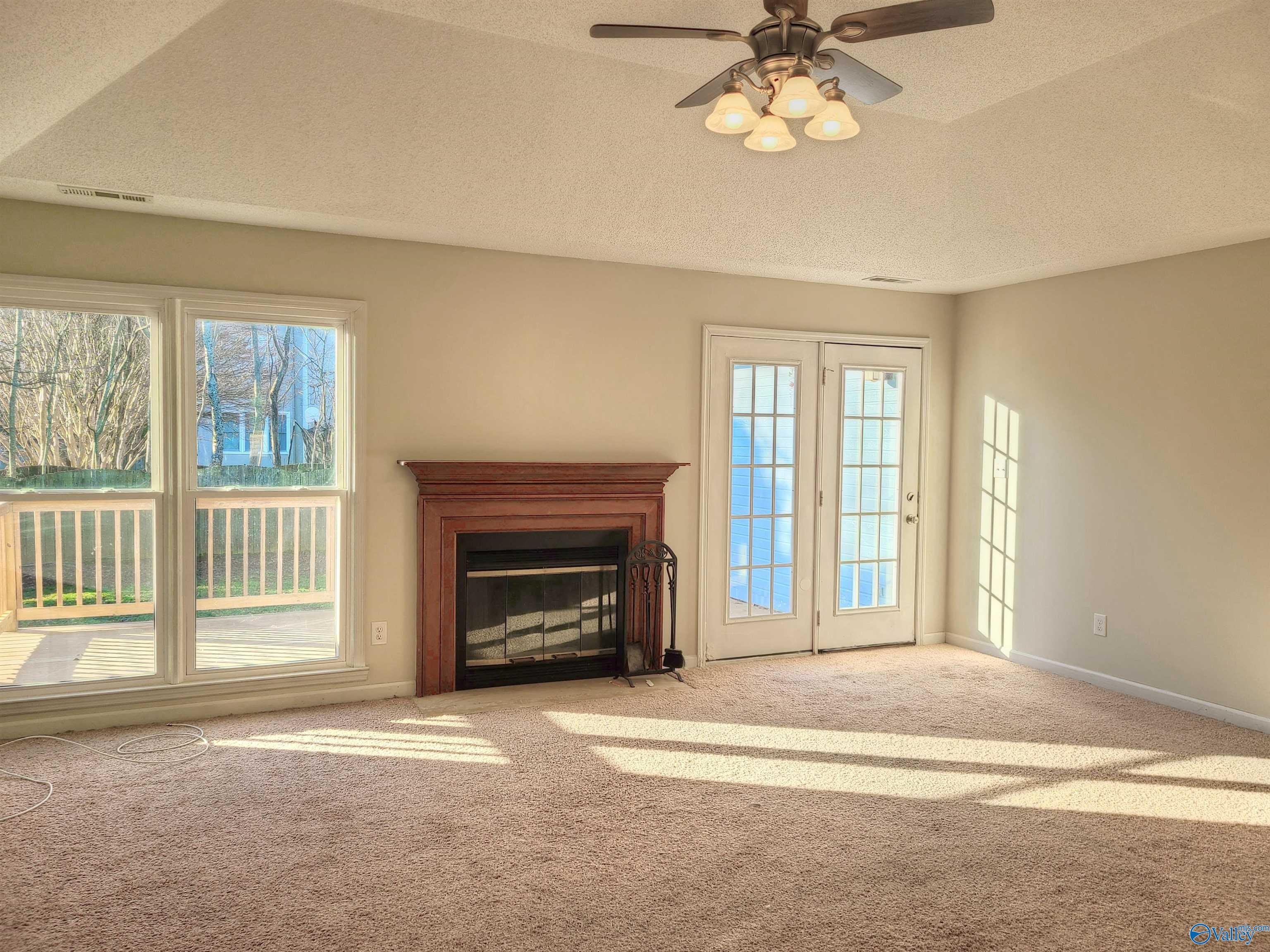 150 Mill Creek Crossing – photo 2