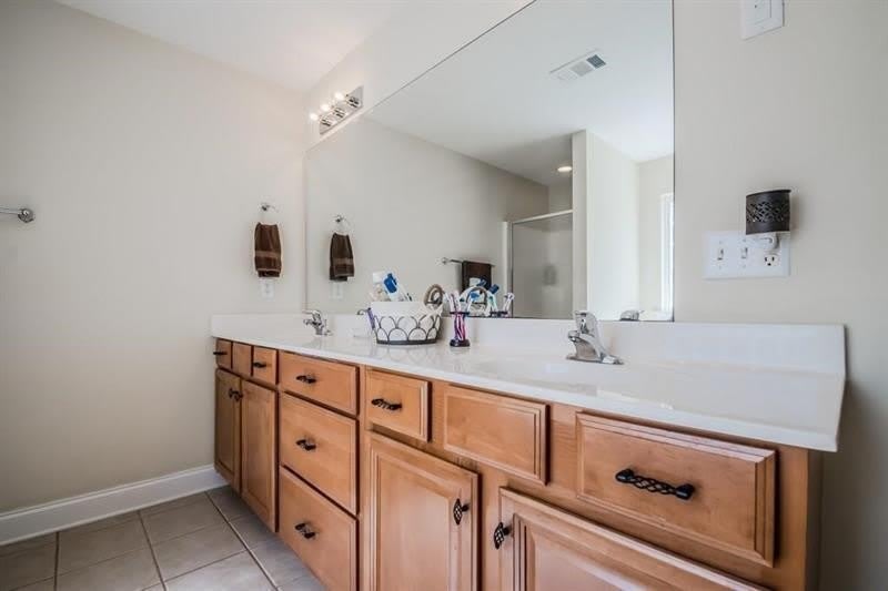 3125 Avondale Point – photo 5