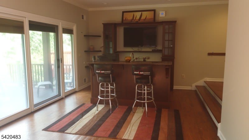 220 Butternut Dr – photo 3