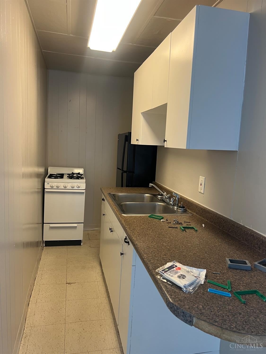 4401 Station Avenue – photo 5