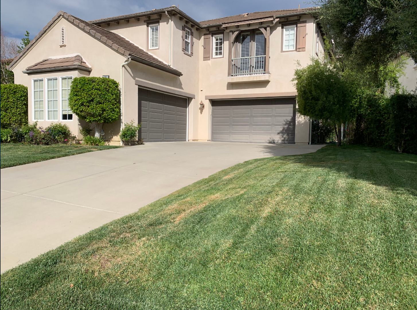 Spectacular Mont Calabasas 5 Bed 5 5 Bath Estate – photo 3