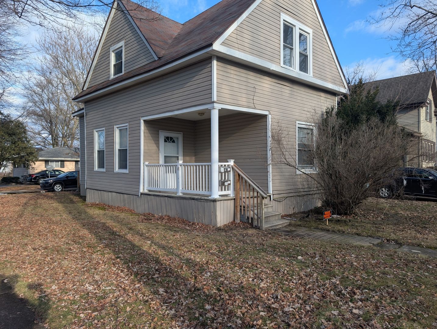 Charming 2BR Duplex in Saginaw – photo 1