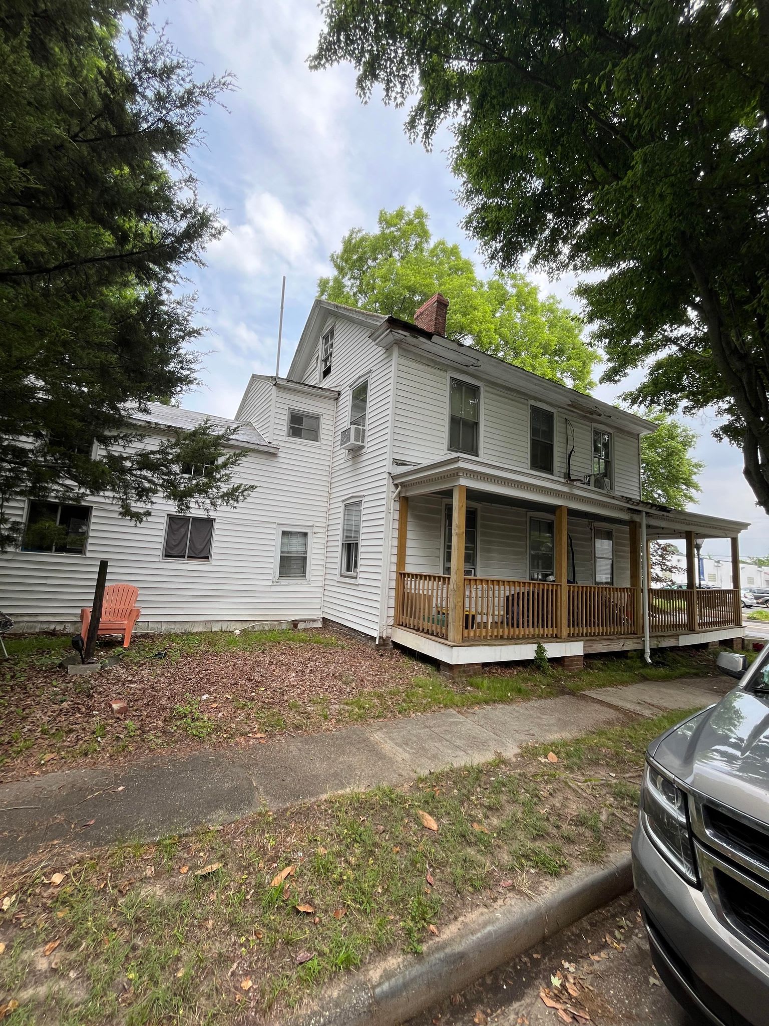605 Main St – photo 4