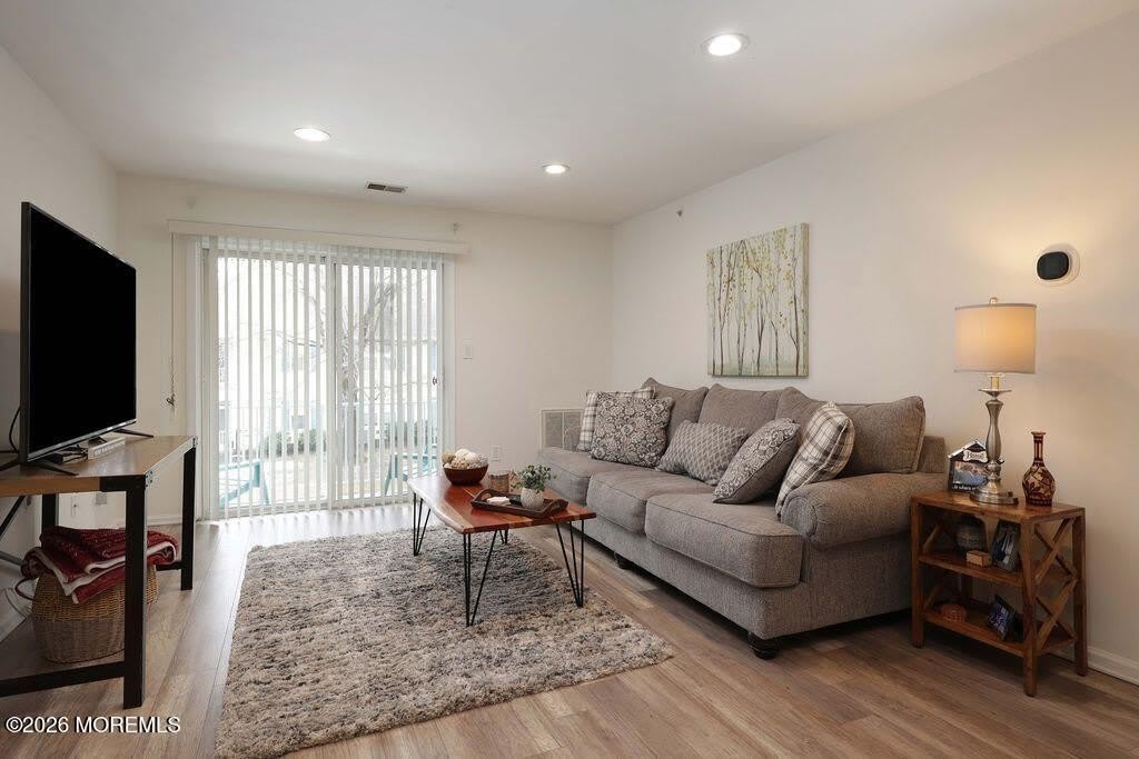 1015 Wedgewood Circle – photo 4