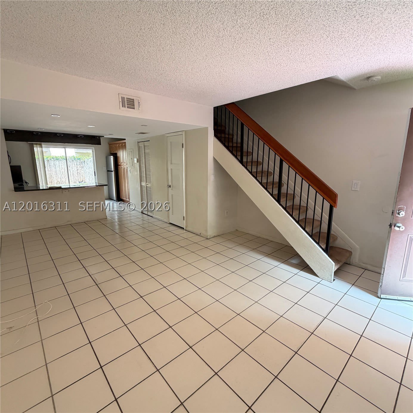 680 NW 82nd Pl – photo 5