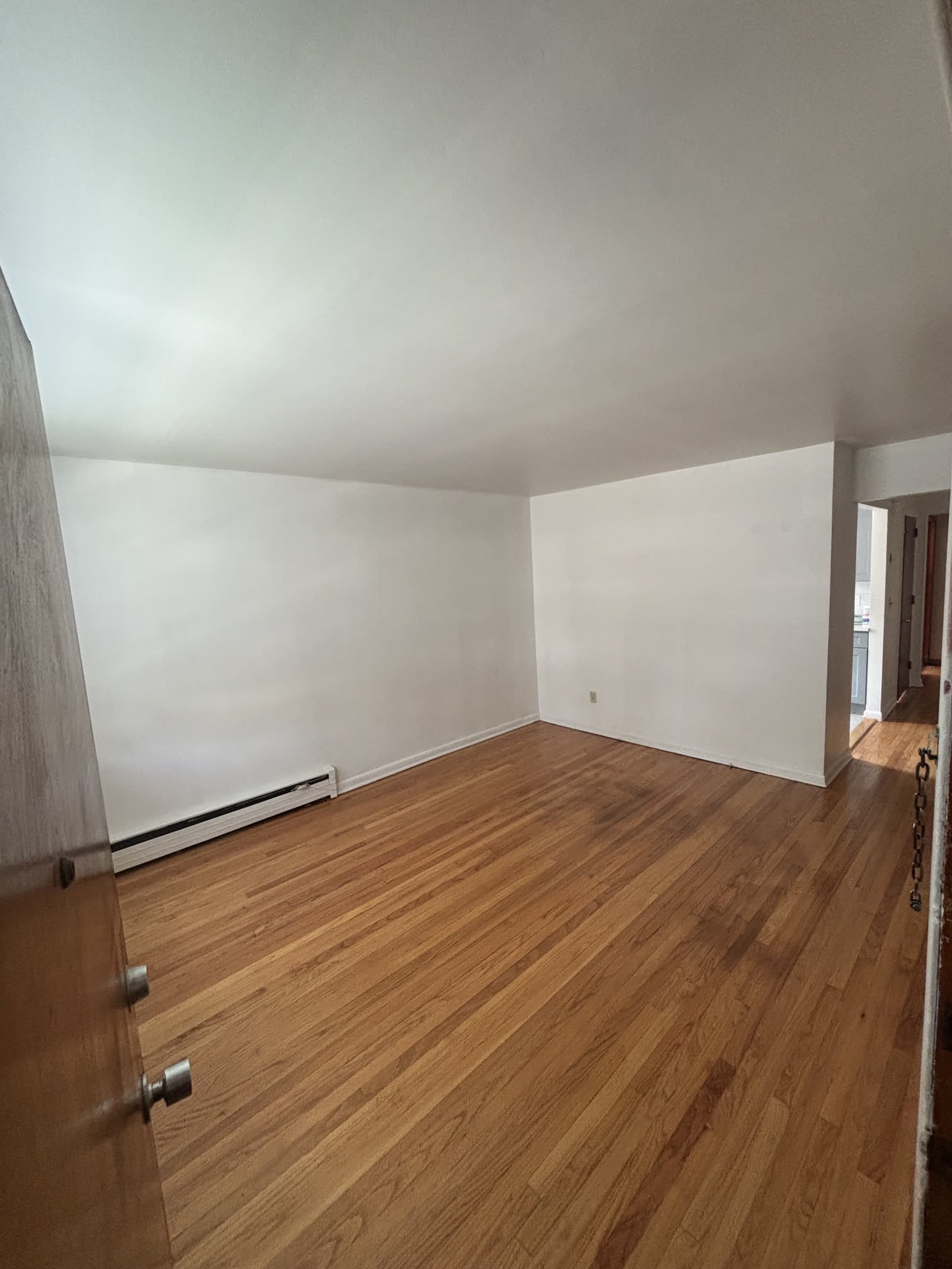 613 Jackson Avenue – photo 2