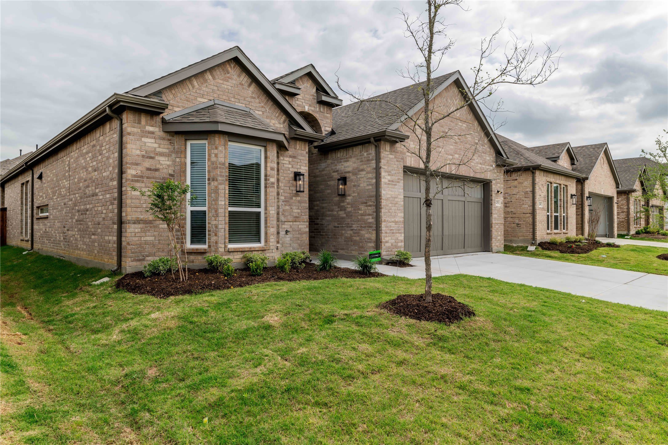 6253 White Creek Drive – photo 1
