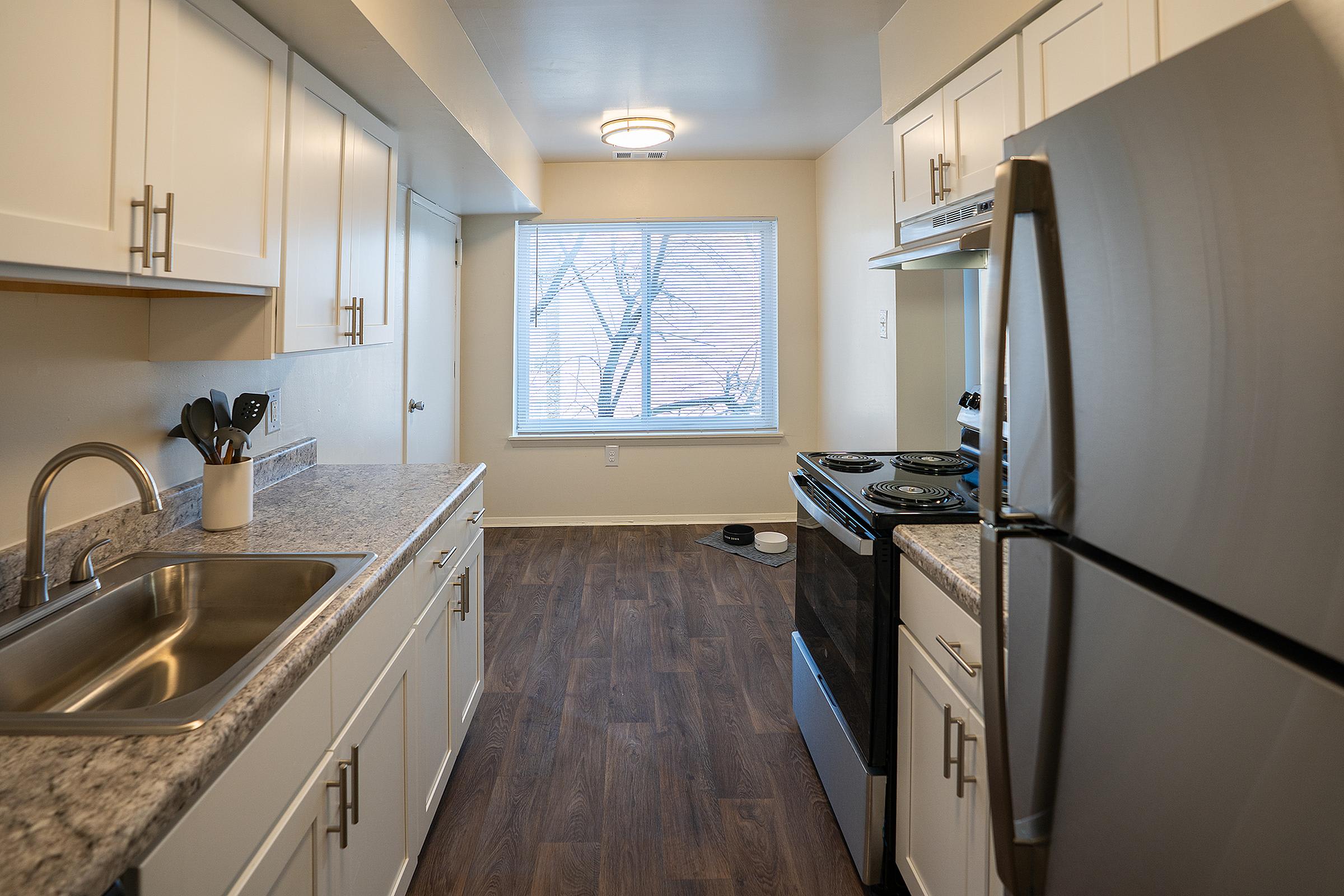 Willowdale Crossing – photo 4