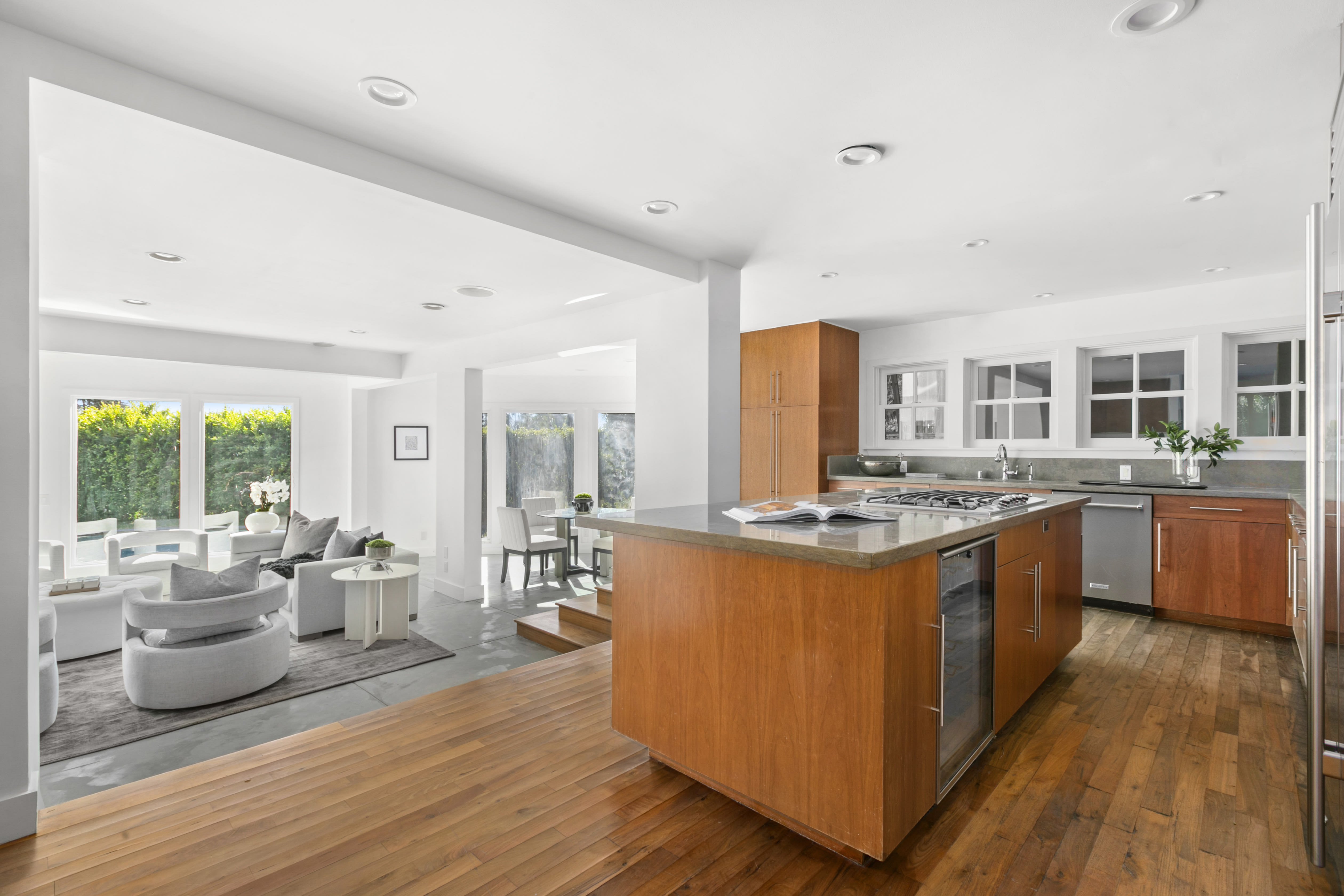 9625 Oak Pass Rd – photo 5