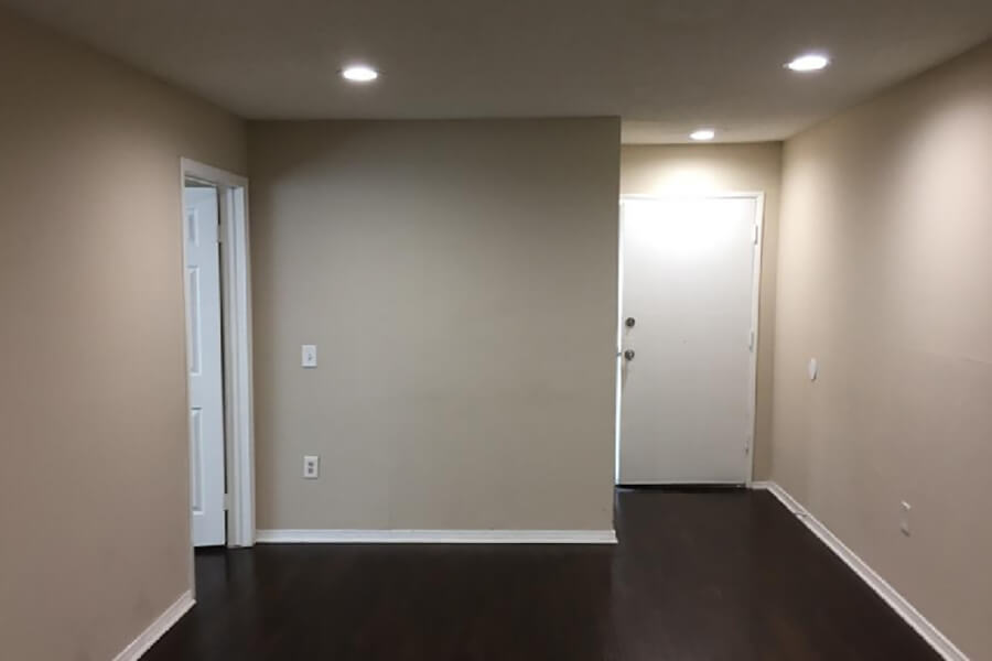 14108 Sylvan St – photo 3