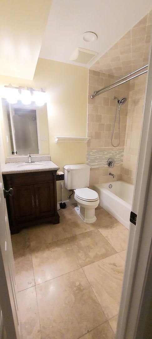 Check out this Fantastic home in Tempe – photo 5