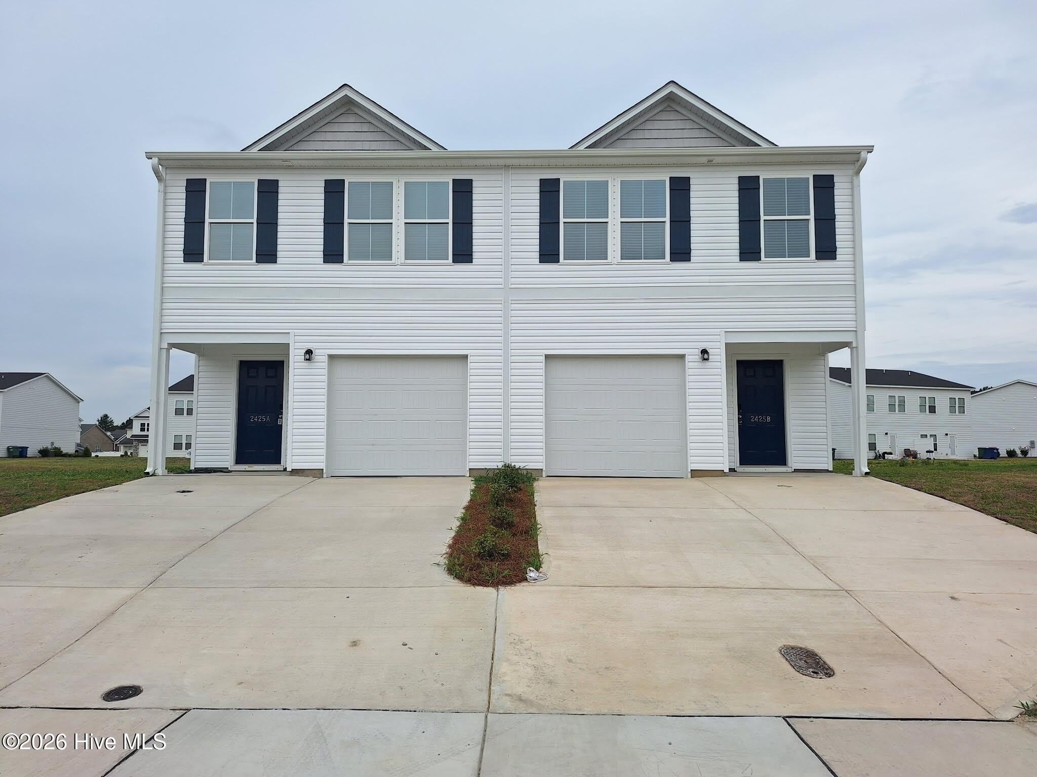2425 Brookville Drive – photo 1