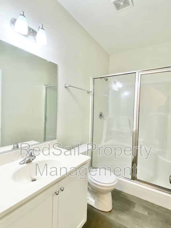 1413 Independence Blvd – photo 4
