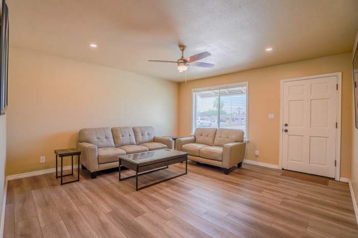 845 West Romo Jones Street – photo 4