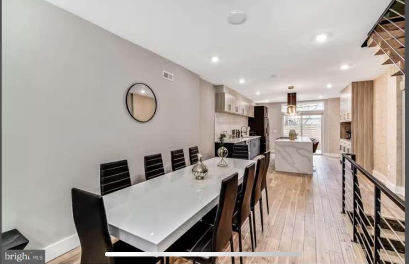 2309 Dickinson Street – photo 1