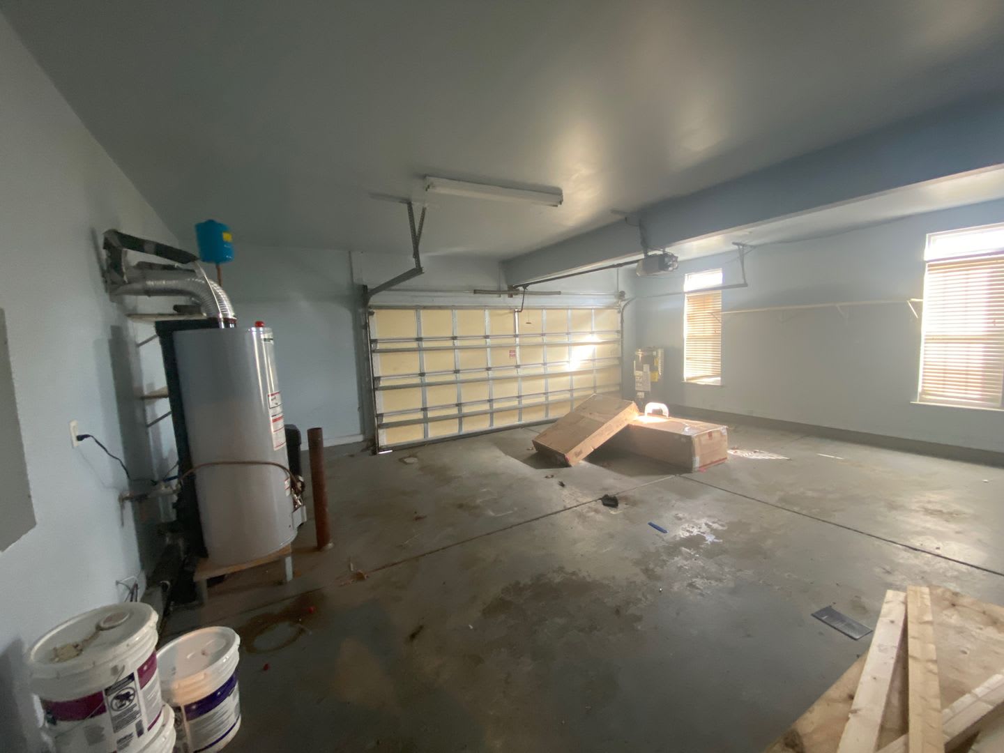 Room in 4 Bedroom Home at Hampton Pl Dr – photo 4